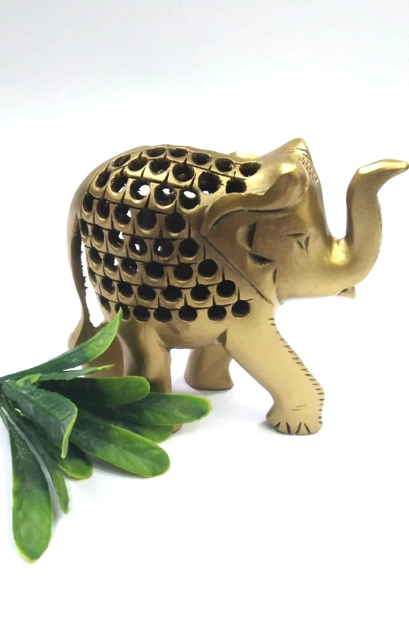 Lacquer Finished Wooden Carved Elephants In Exclusive Souvenir Tamrapatra