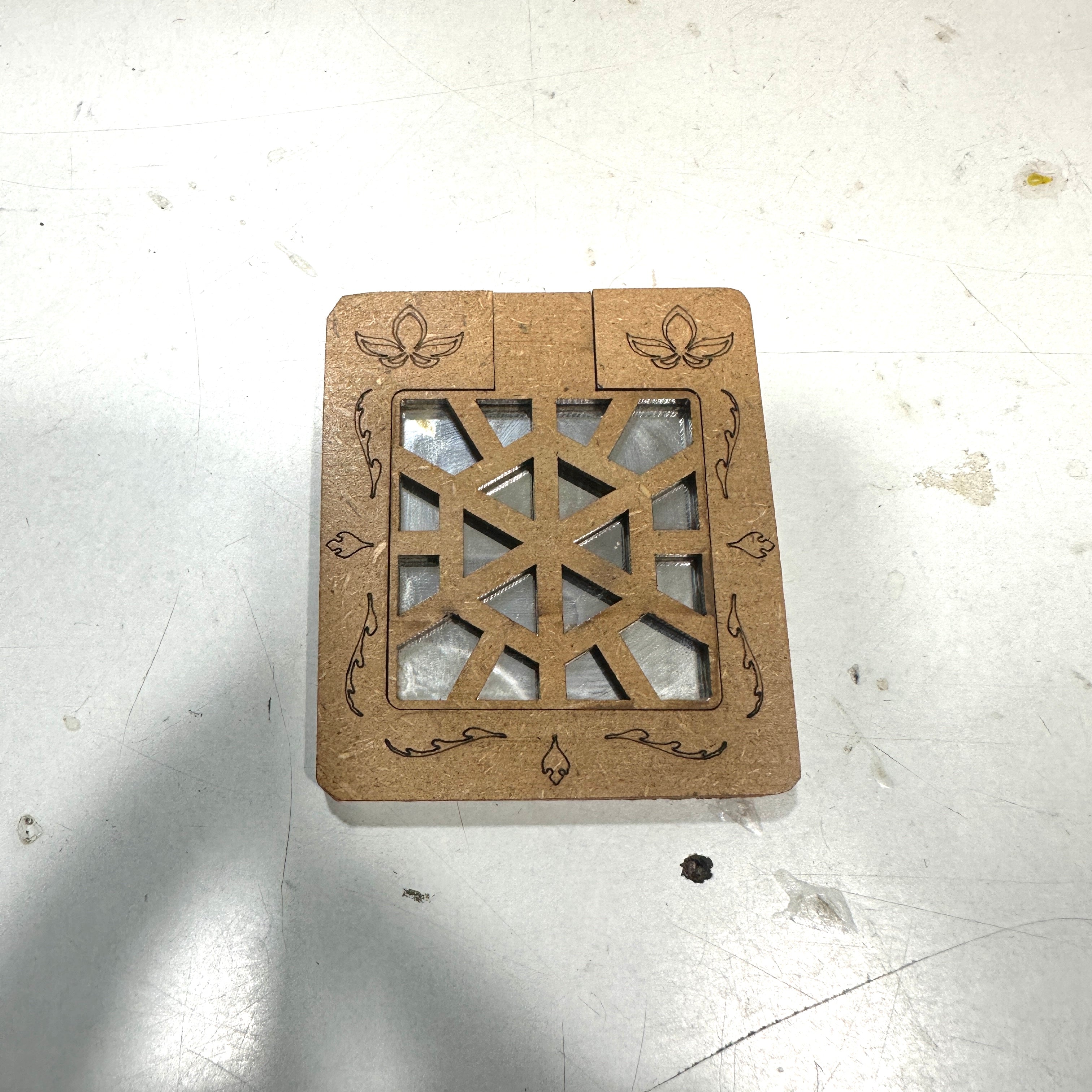 Pocket Mirror Wooden Designed With Kundan Bead & Carving Work Tamrapatra