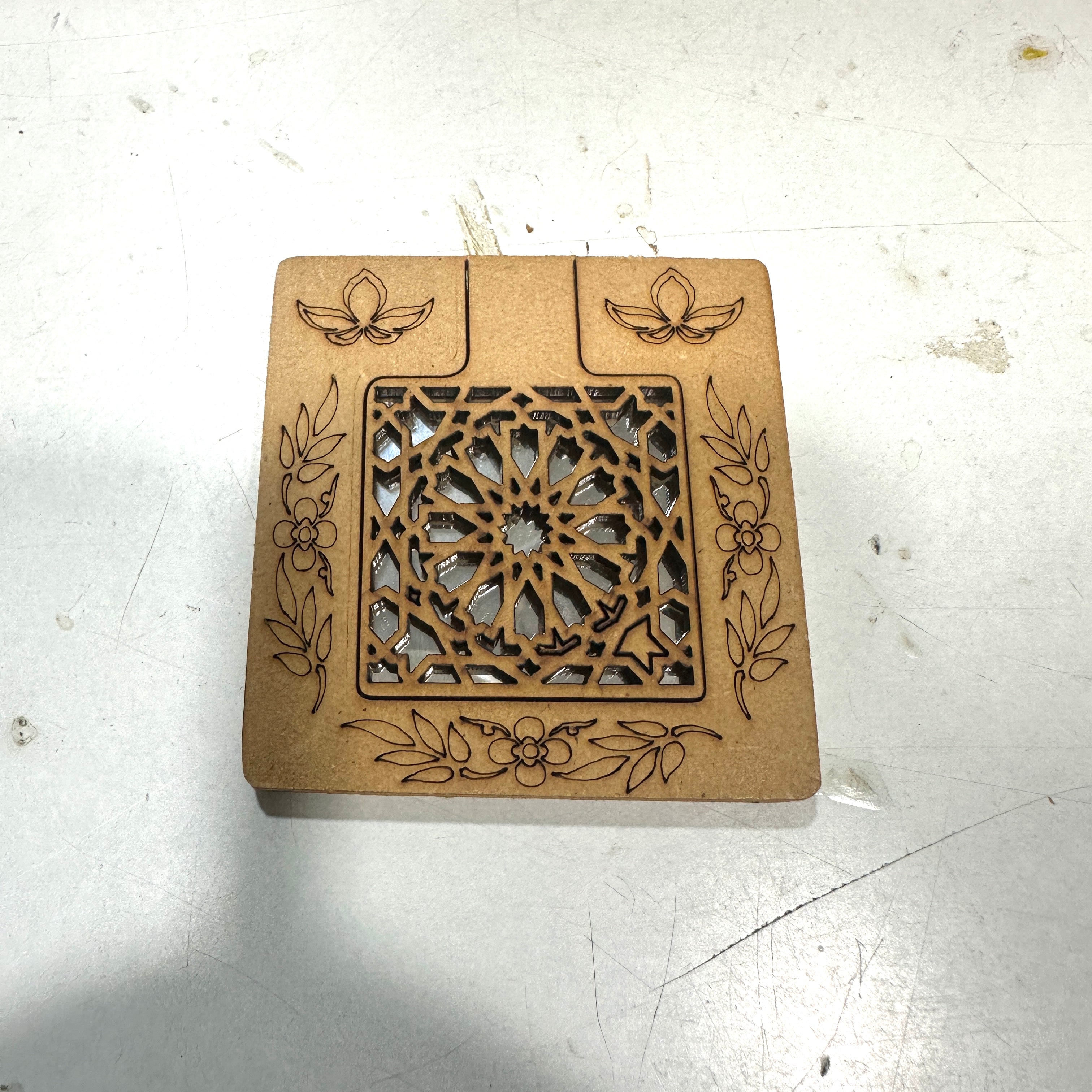 Pocket Mirror Wooden Designed With Kundan Bead & Carving Work Tamrapatra