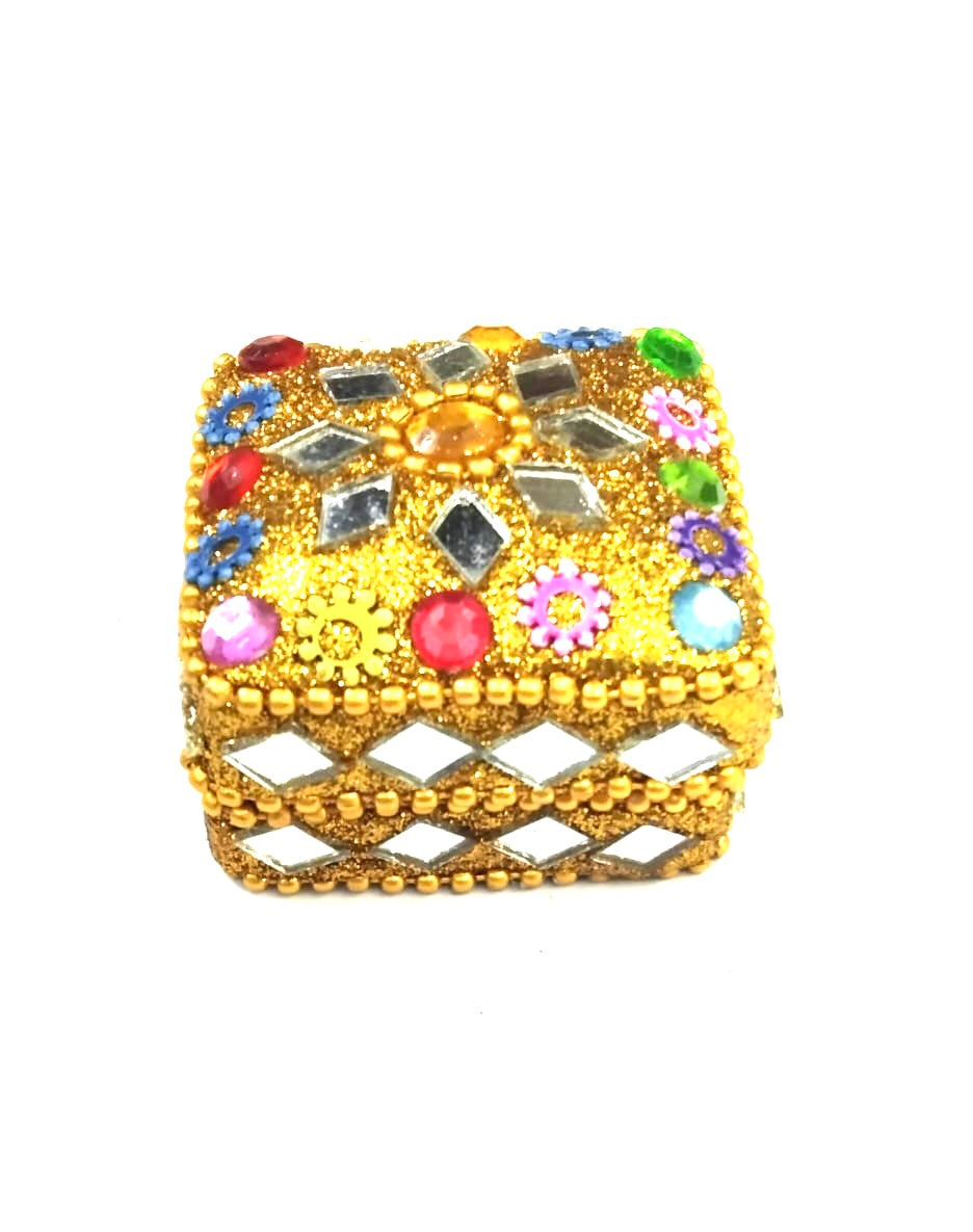 Lacquered Dibbi In Various Shades Square Design Small Handcrafted By Tamrapatra