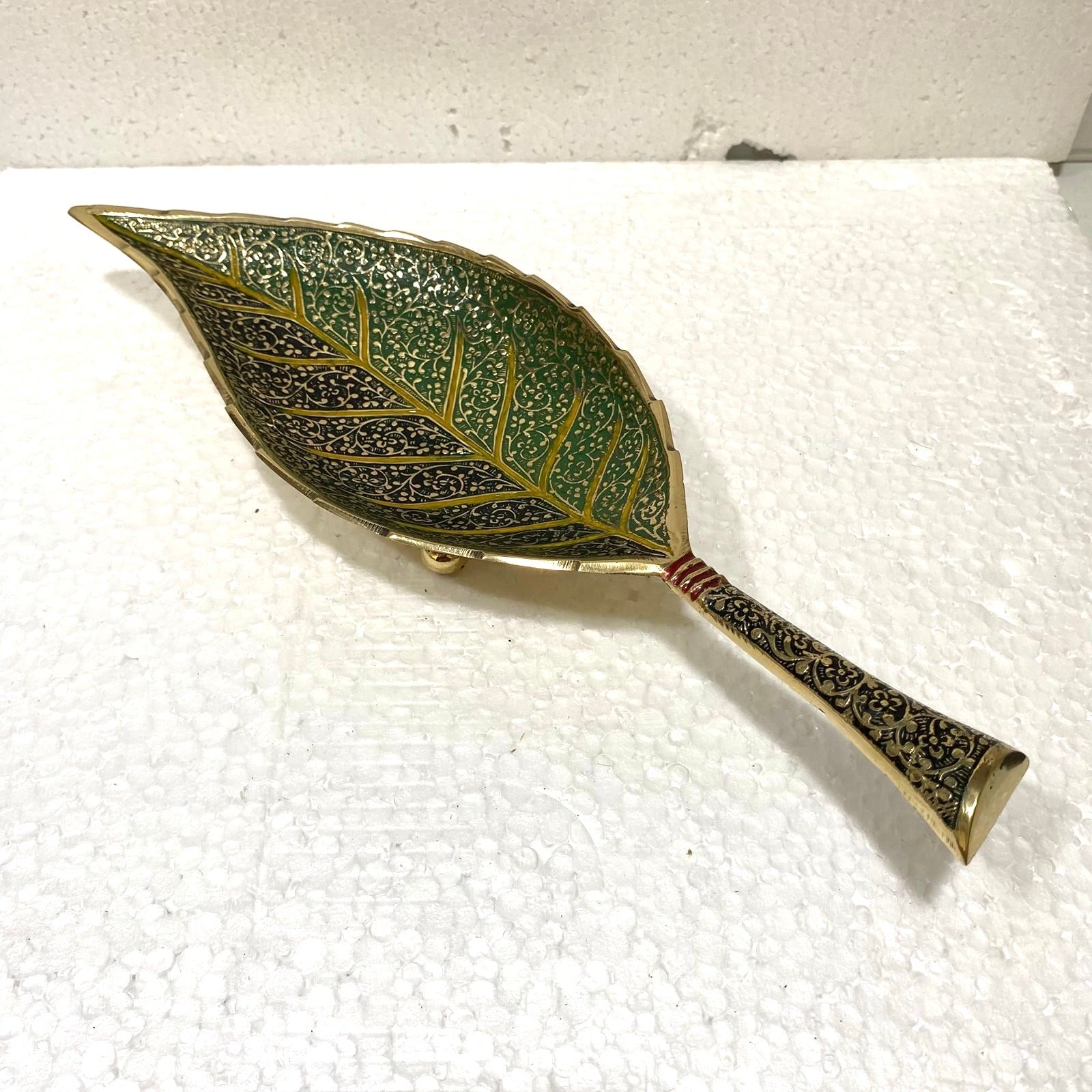 Serving Leaf Platter Brass Royal Design With Indian Craftsmanship Tamrapatra