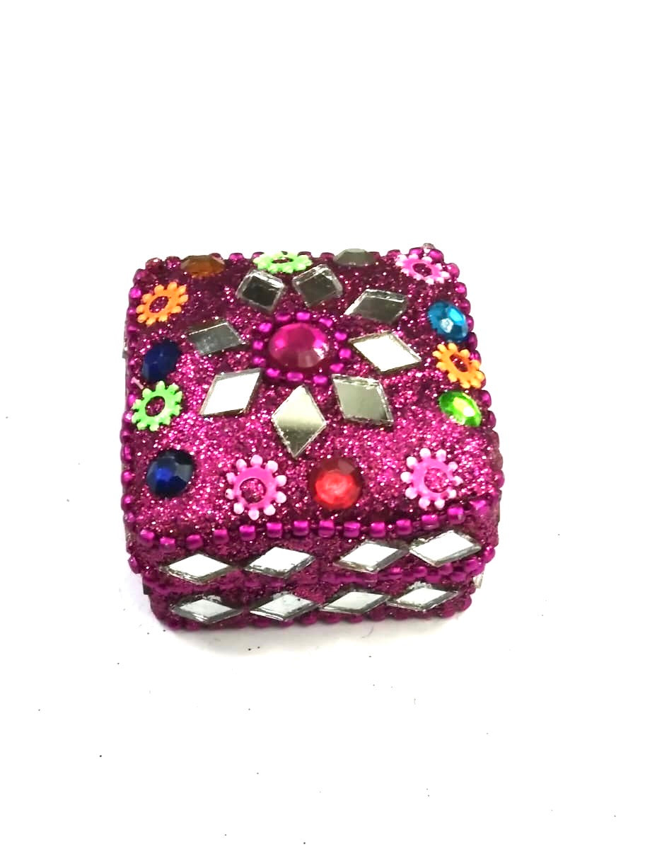 Lacquered Dibbi In Various Shades Square Design Small Handcrafted By Tamrapatra