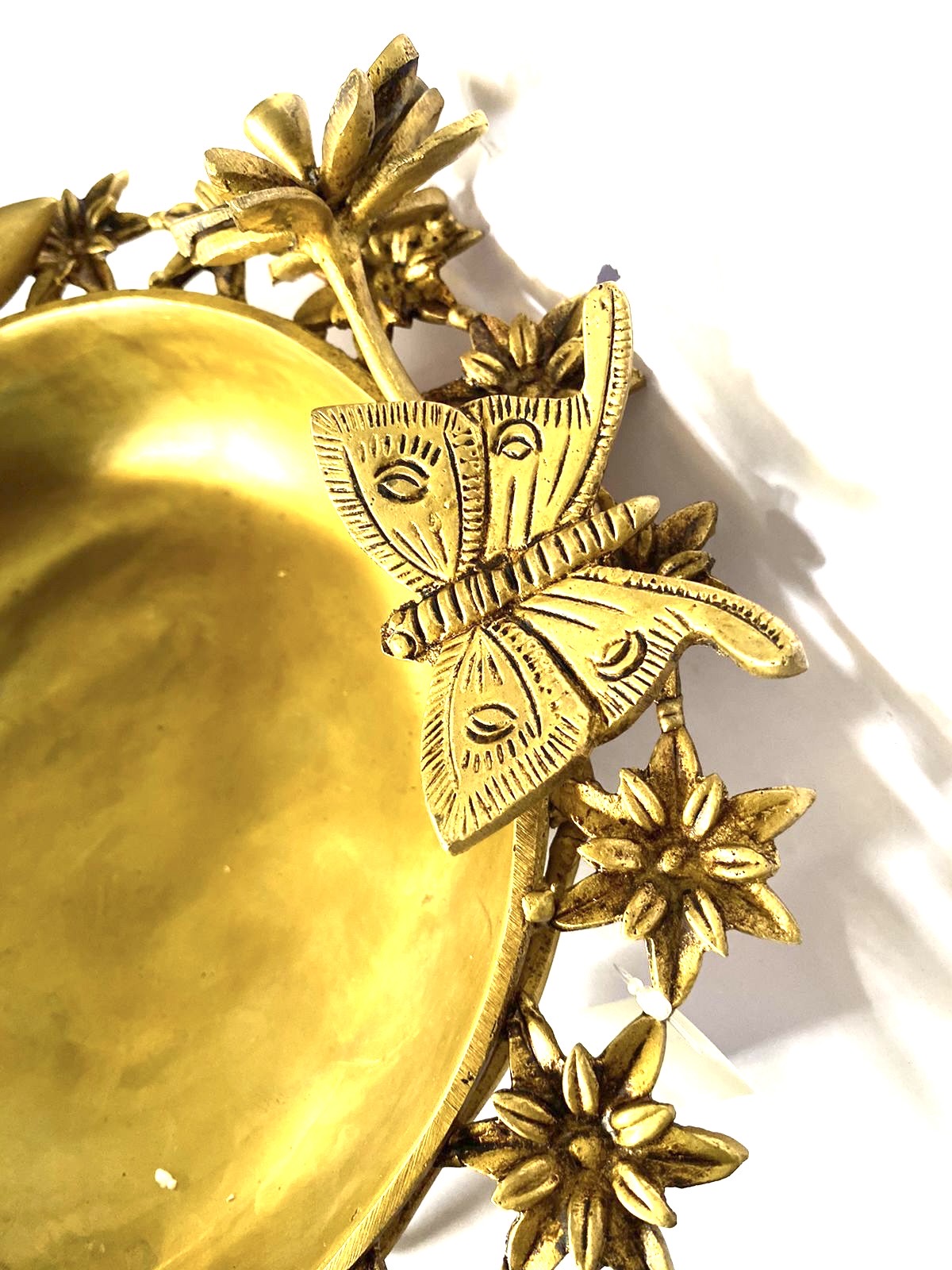 Designer Brass Urli With Butterfly & Bird Sitting On Flower Home Décor Tamrapatra - Tamrapatra