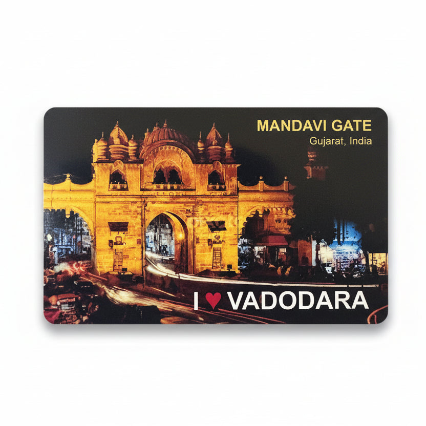 Magnets Souvenir Indian Art Designs In Vadodara City Gujarat India Art From Tamrapatra - Tamrapatra