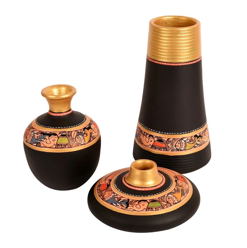 Hand Painted Madhu Bani On Sumptuous Terracotta Black Pots From Tamrapatra