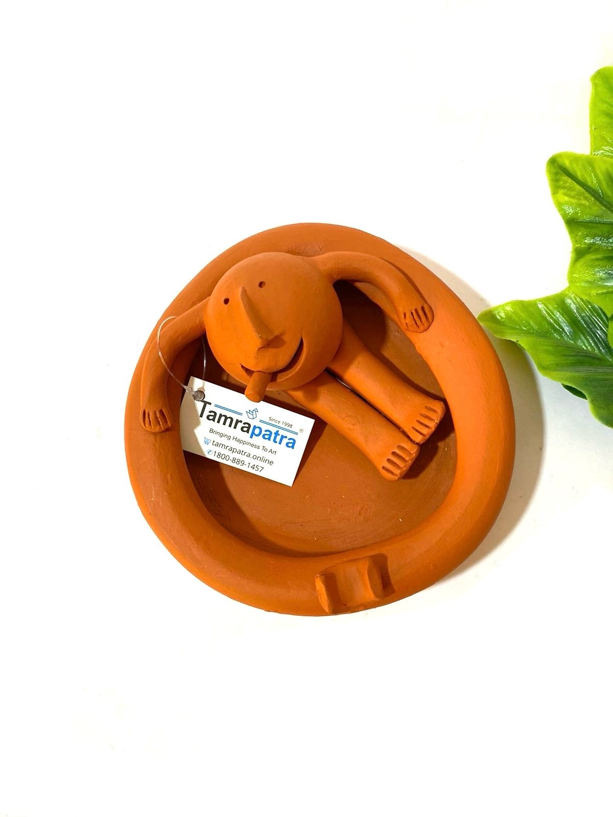 Clay Man Figures In Bath Pool Noteworthy Light Shades Handmade Only At Tamrapatra - Tamrapatra