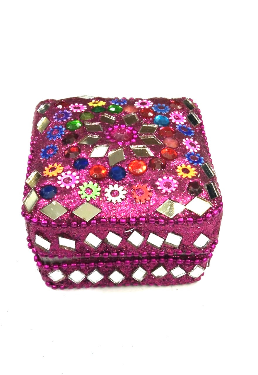 Lacquered Dibbi In Various Shades Square Design Large Handcrafted By Tamrapatra