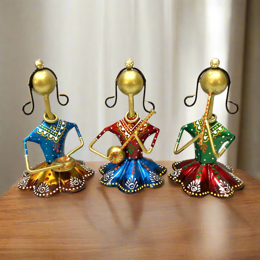 Ethnic Woman Dancing In Various Shades Metal Artefacts From Tamrapatra - Tamrapatra