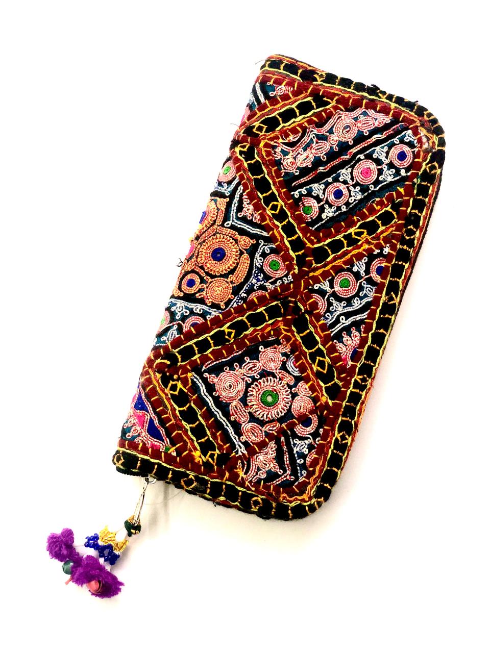 Clutch Purse Fashion Accessories Carry Bags Handcrafted Embroidery From Tamrapatra