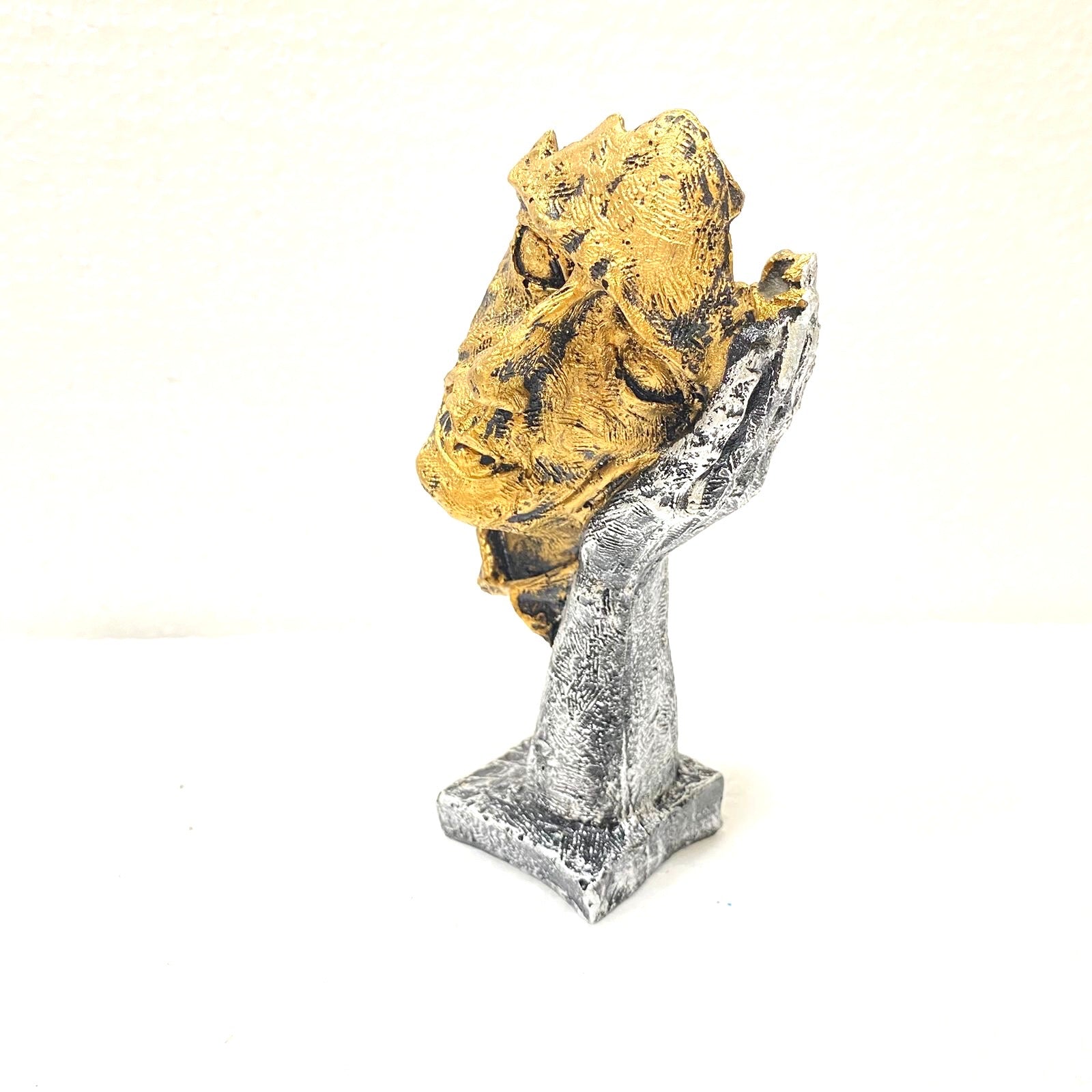 Human Faces Depiction Famous Interior's Choice Modern Art From Tamrapatra