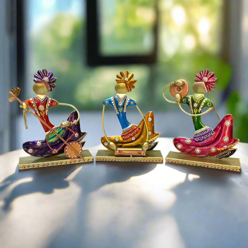 Musicians Handcrafted Metal Décor Creations With Premium Quality By Tamrapatra