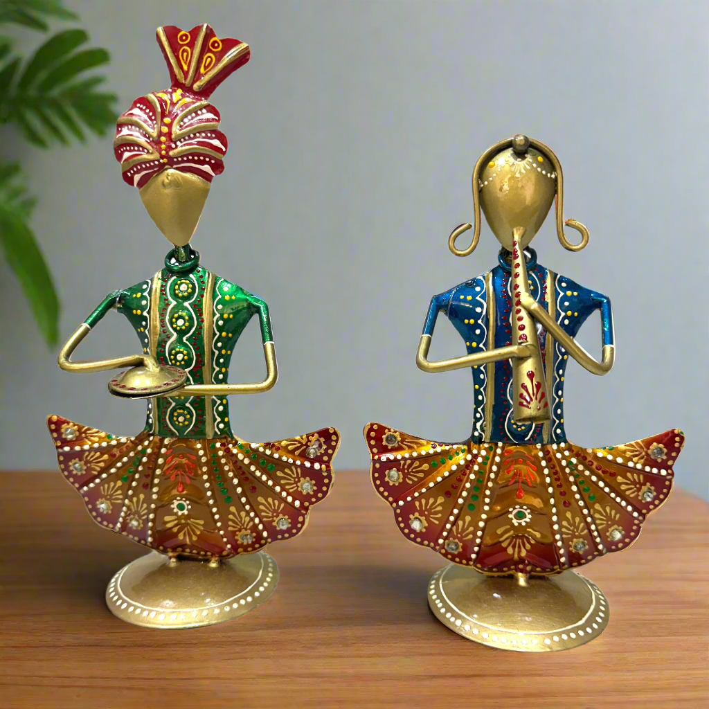 Man Lady Couple Musician Playing Classical Instruments Metal Art By Tamrapatra - Tamrapatra