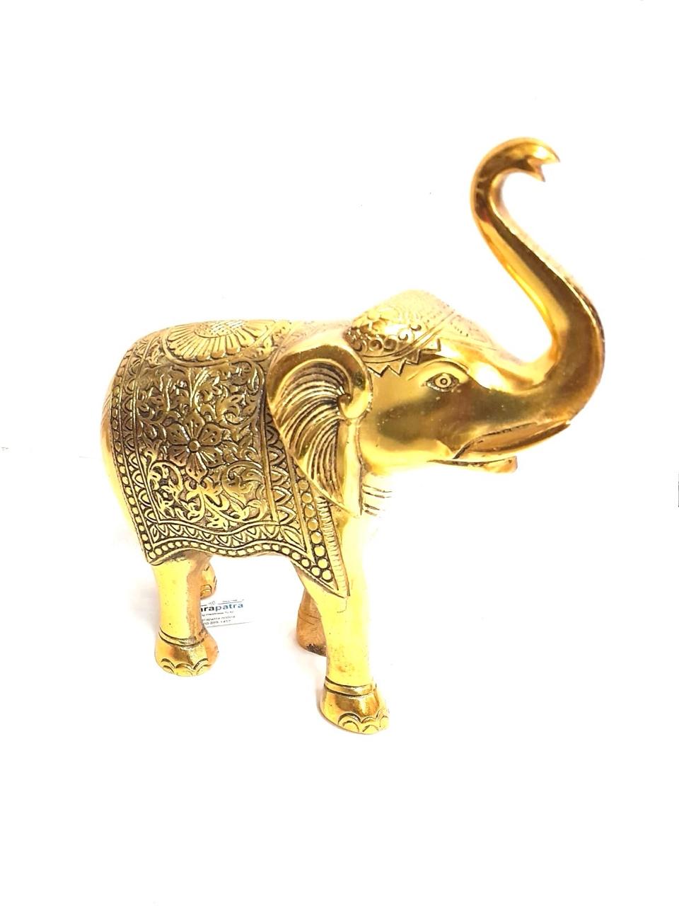 Metal Elephant Carving Design Showpiece Biggest Collection Of Handicrafts Tamrapatra