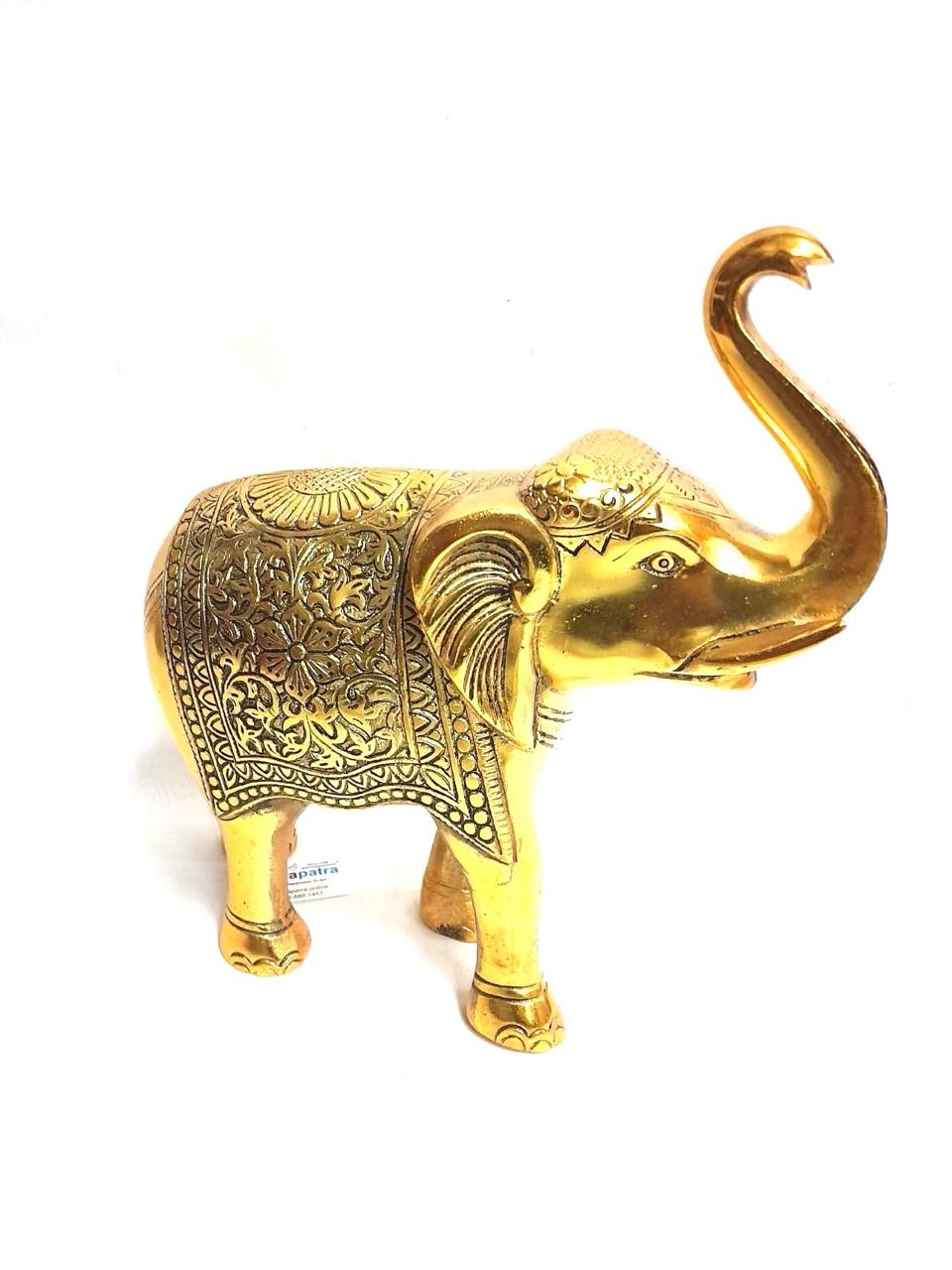 Metal Elephant Carving Design Showpiece Biggest Collection Of Handicrafts Tamrapatra