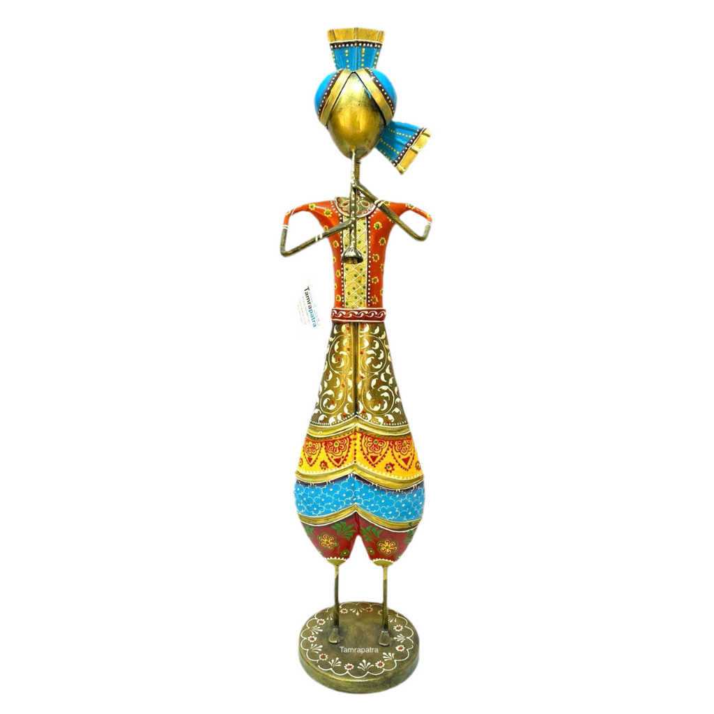 Outlandish Handcrafted Long Standing Musicians In Metal Collectibles Tamrapatra