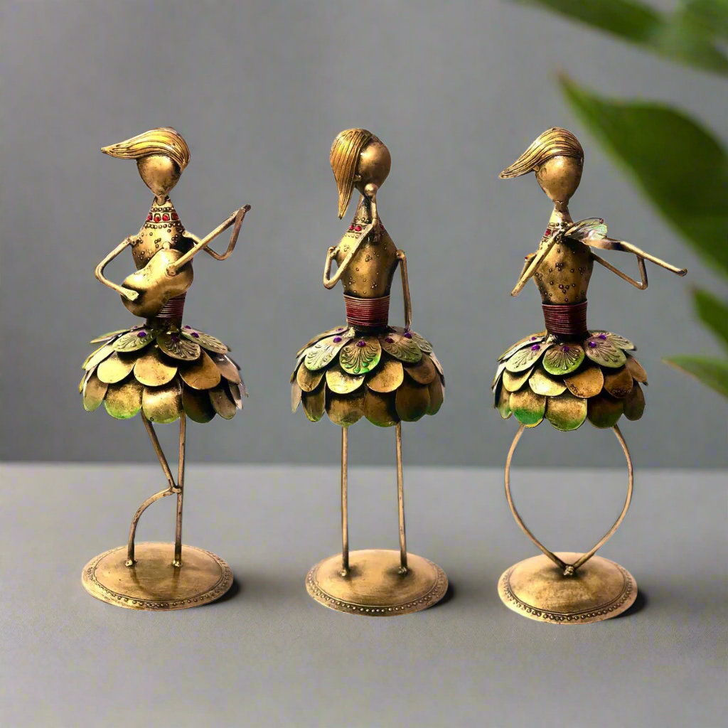 Lady Painted Antique Gold Musical Theme Metal Art Collectible Tamrapatra - Tamrapatra