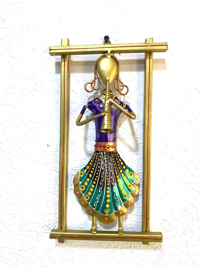 Musicians Standing Lady In Frame Metal Art Exclusive Designs From Tamrapatra
