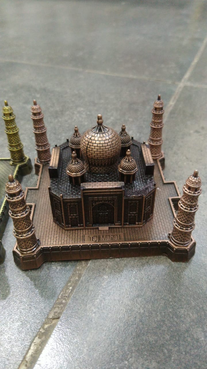 Metal Taj Mahal Cool Gray Shades Souvenir Make In India From Tamrapatra