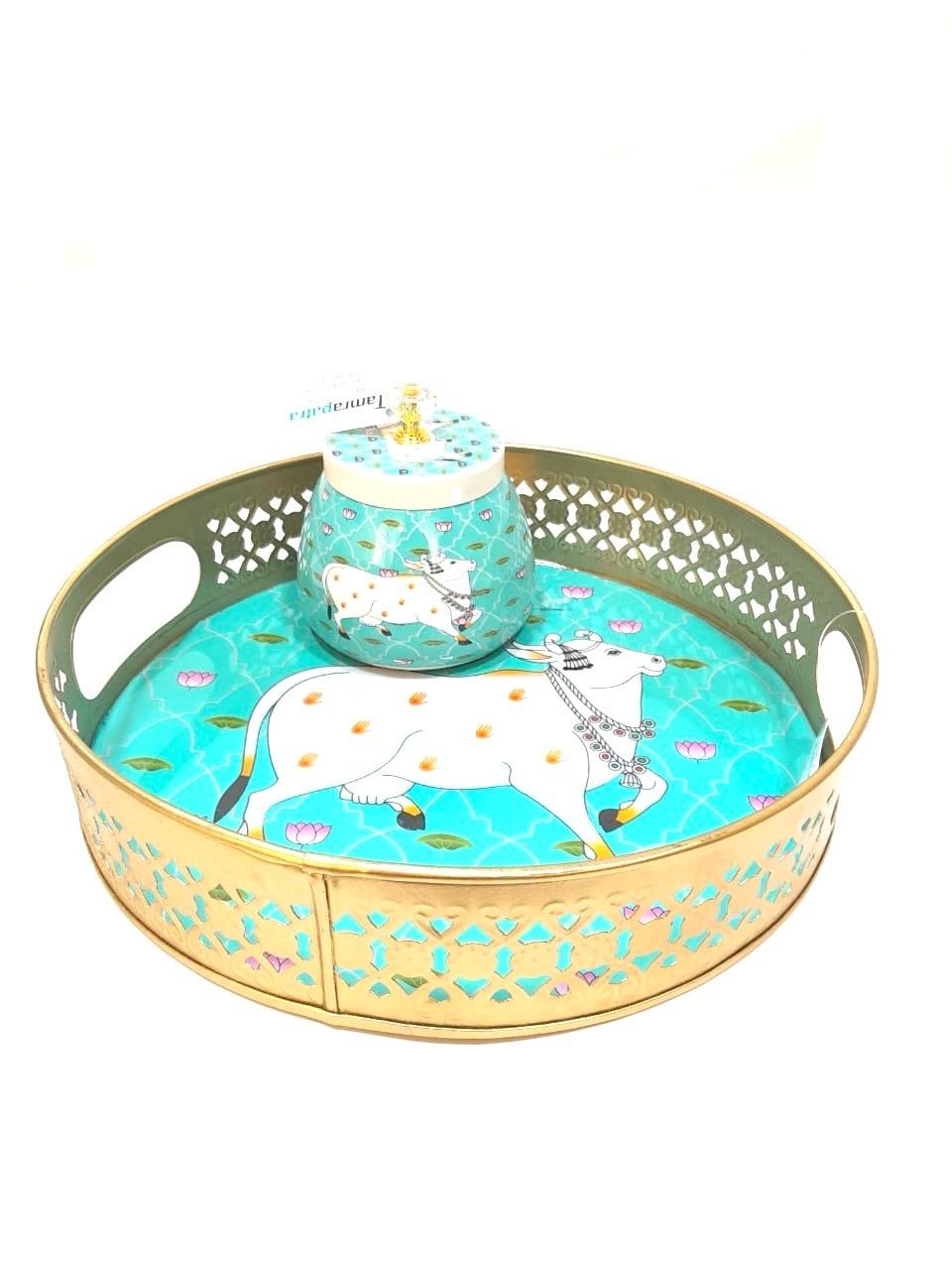 Metal Platters Embossed With Attractive Design Serve Snacks With Handle Tamrapatra