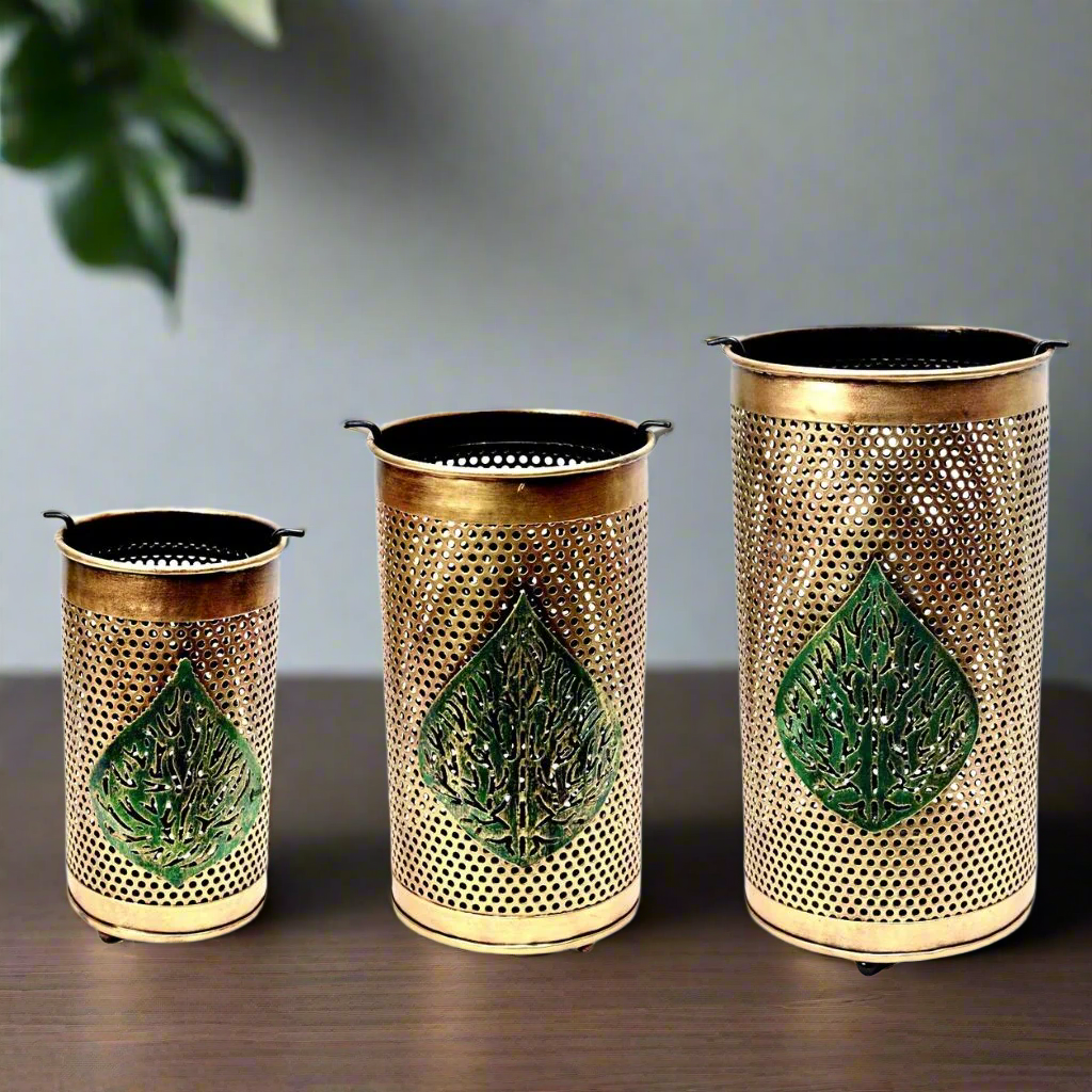 Metal Carving Leaf Style Candle Holder Decorative Lightings Tamrapatra