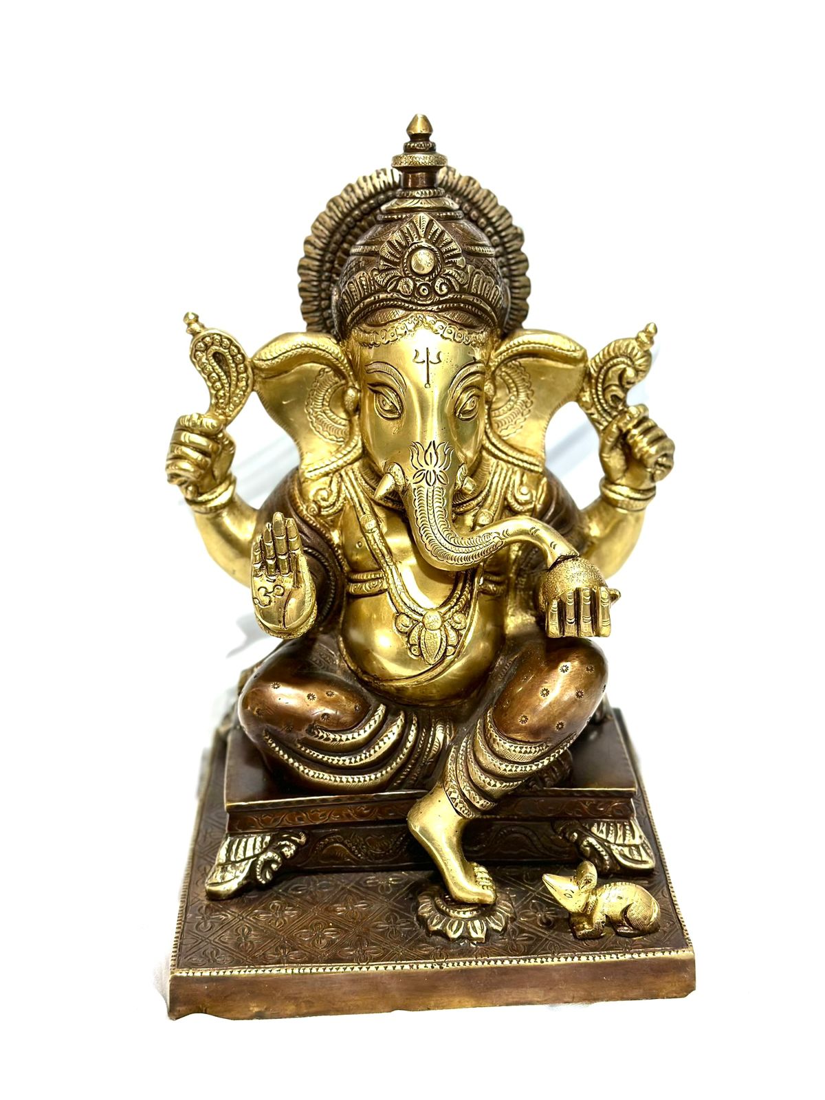 Unique Creation Of Brass In Form Of Ganesha Idol In Exclusive Models By Tamrapatra