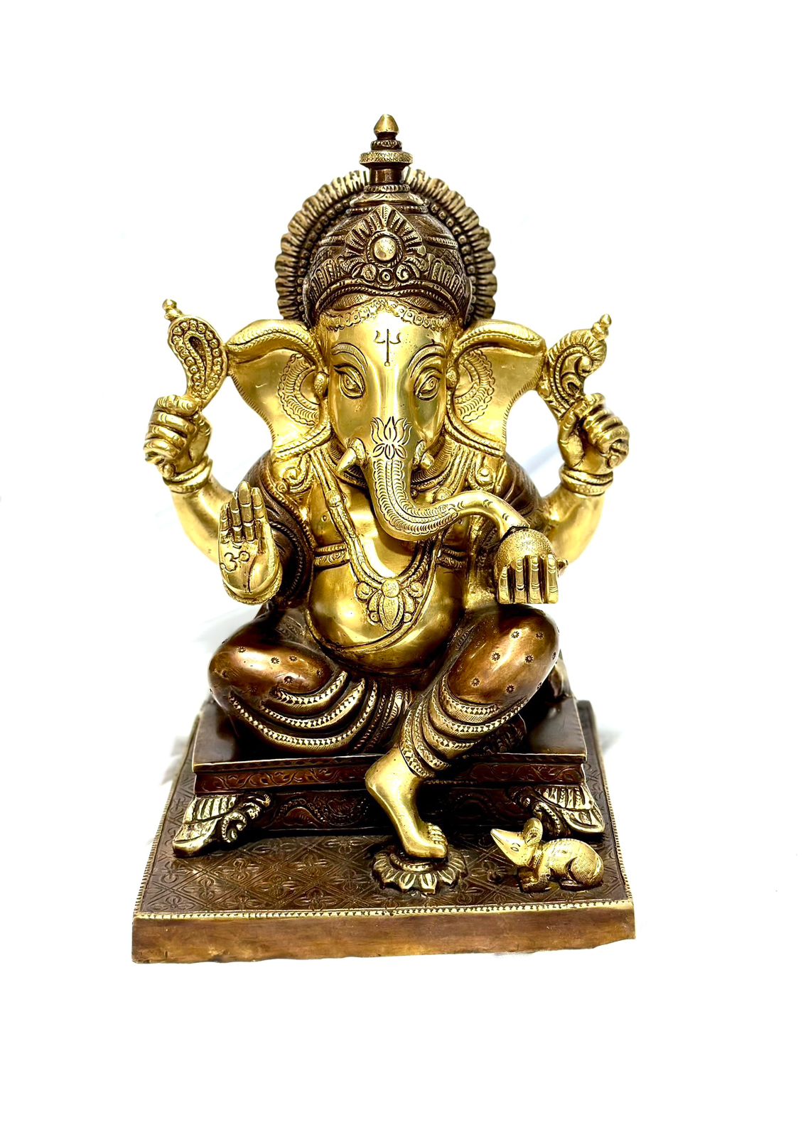 Unique Creation Of Brass In Form Of Ganesha Idol In Exclusive Models By Tamrapatra