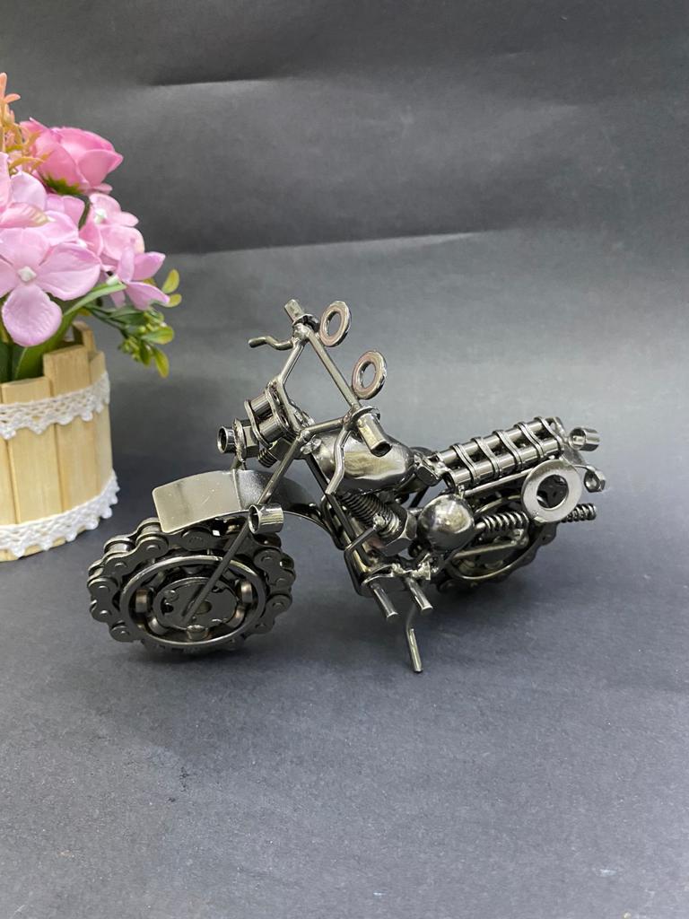 Motorcycle Bikes Solid Iron Ultimate Fan's Collectible Showpiece From Tamrapatra