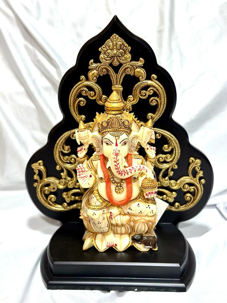 Brass Wooden Fusion Arch For Idol Religious Decoration Artistic From Tamrapatra