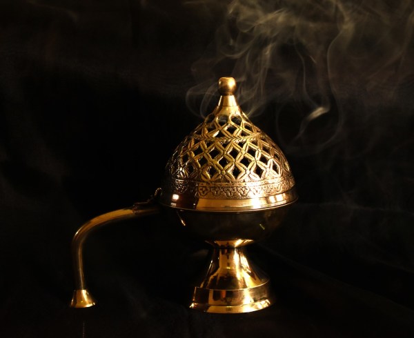 Big Brass Dhoop Loban Pooja Decoration Accessories Exclusive Art Tamrapatra