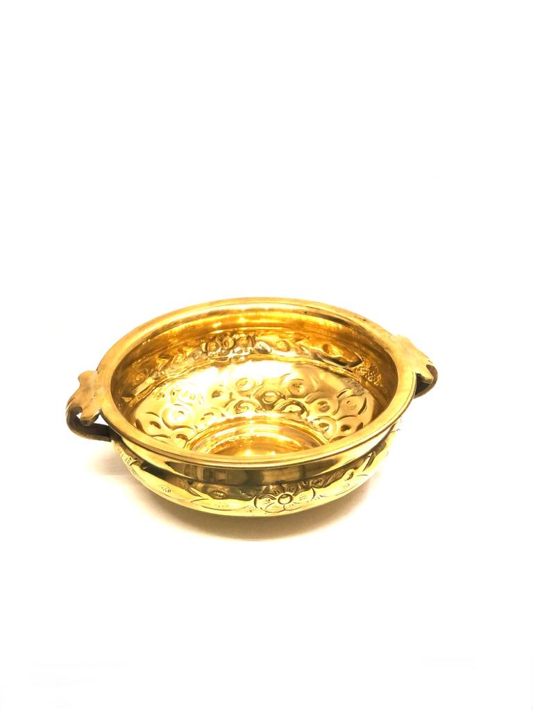 Lightweight Carving Urli Brass Classy Home Décor Flowers Entrance Ideas Tamrapatra