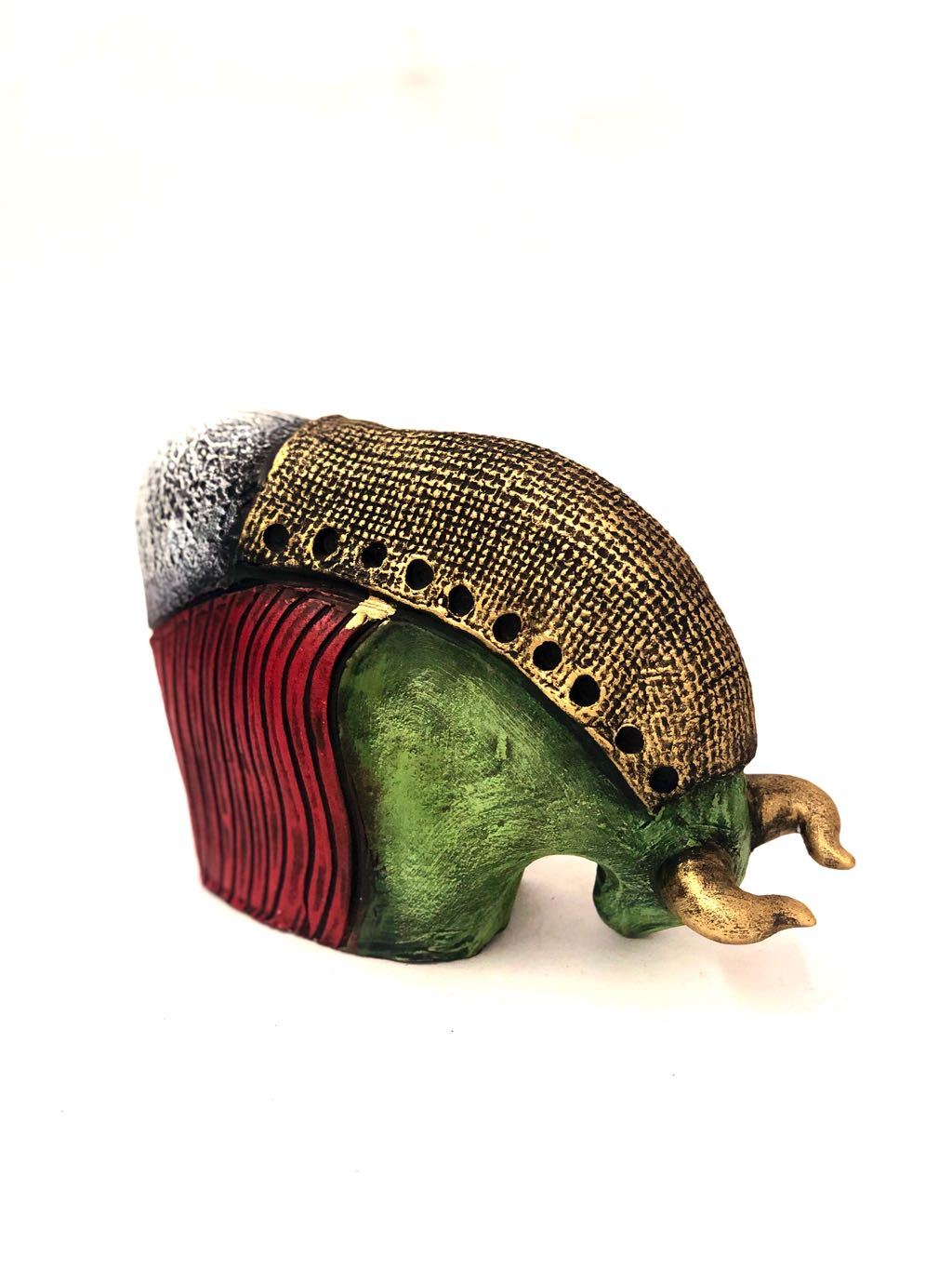 Unique Clay Creations Bulls HandPainted & Designed Decor Tamrapatra - Tamrapatra