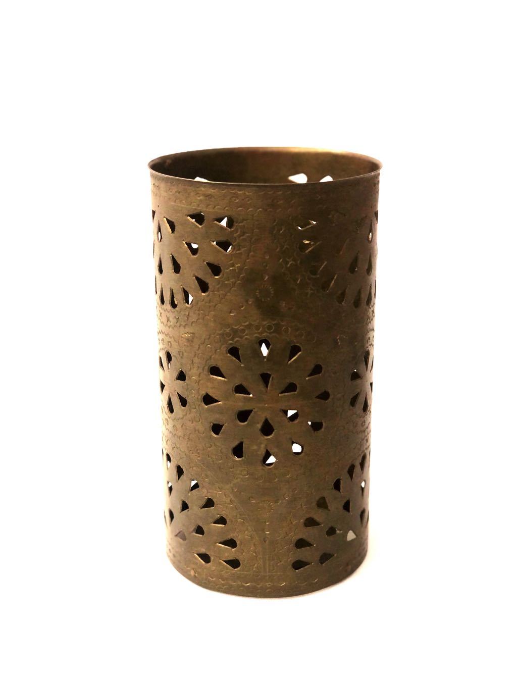 Metal Candle Holder & Lamp Holder Artistic Creation Brass Tamrapatra - Tamrapatra