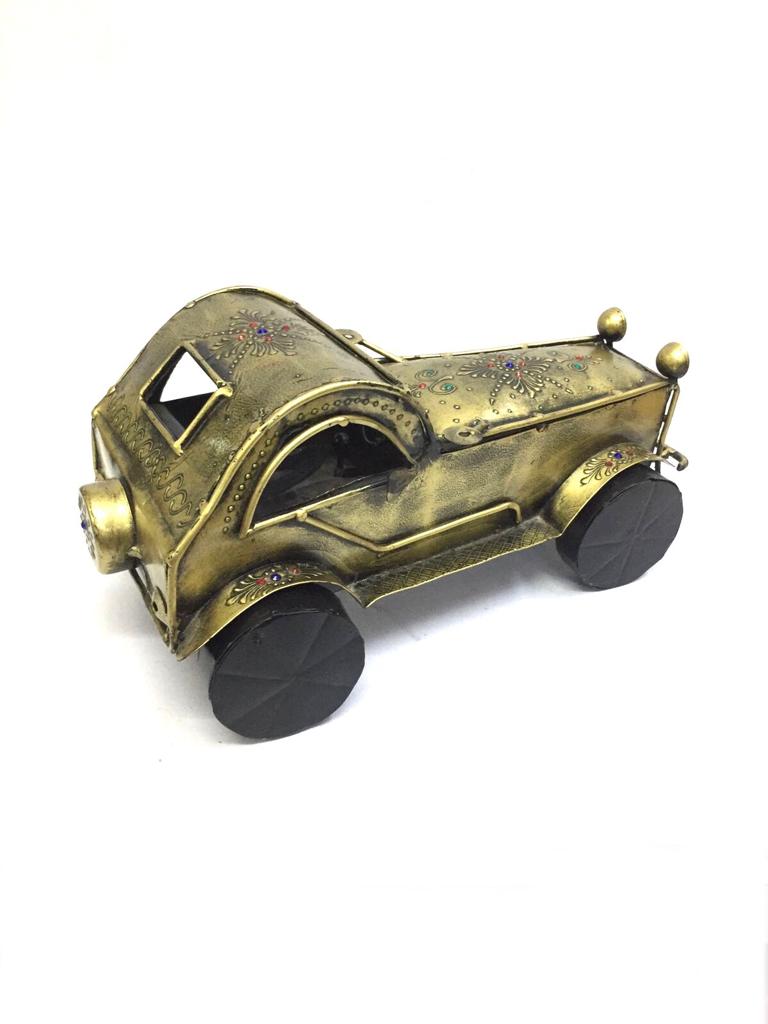 Metal Vintage Car With Various Designs Automobile Lovers Collectible Tamrapatra