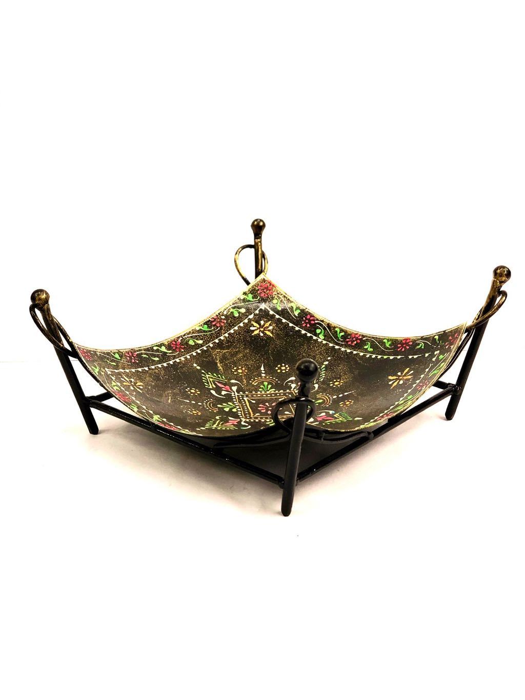 Khatli Style Metal Platter Tableware For Serving Snacks Kitchen Tamrapatra