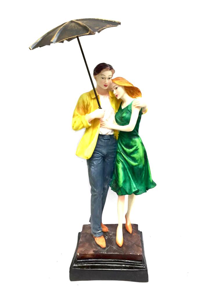 Beautiful Couple Under Umbrella Wedding Gifts Home Décor Ideas Tamrapatra