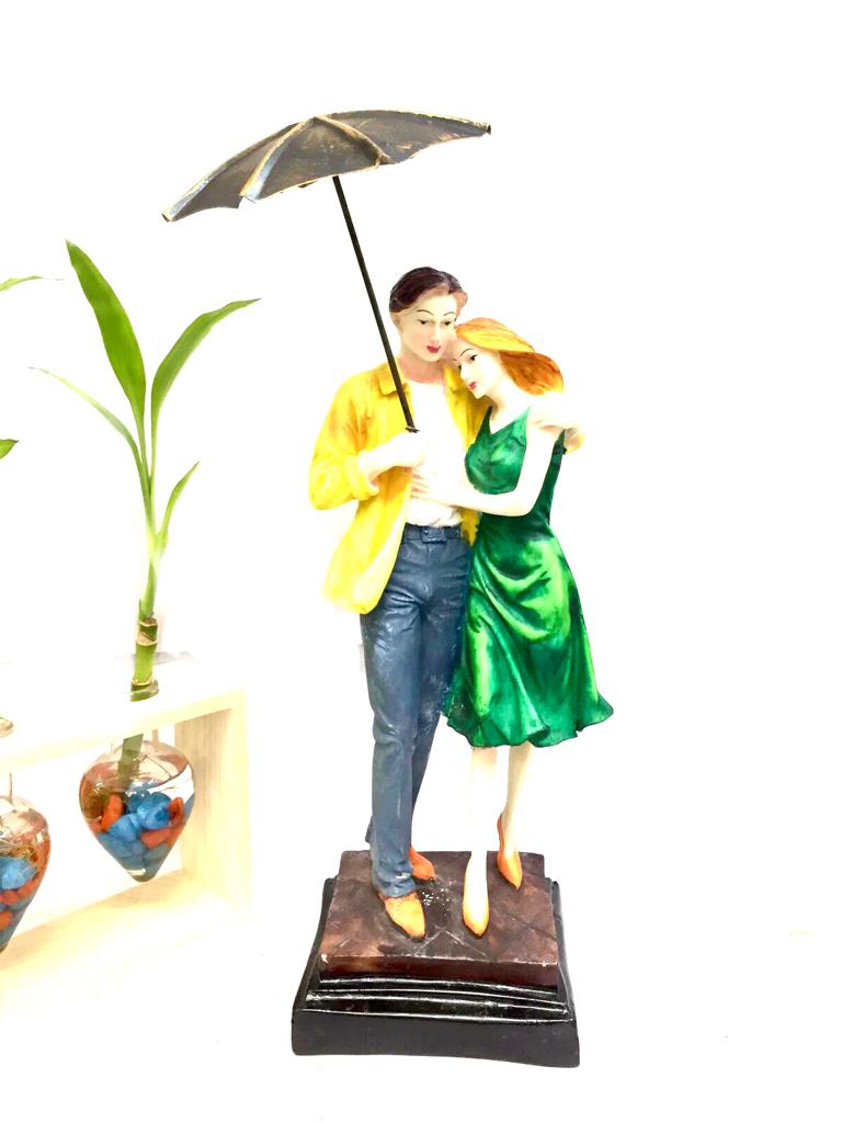 Beautiful Couple Under Umbrella Wedding Gifts Home Décor Ideas Tamrapatra