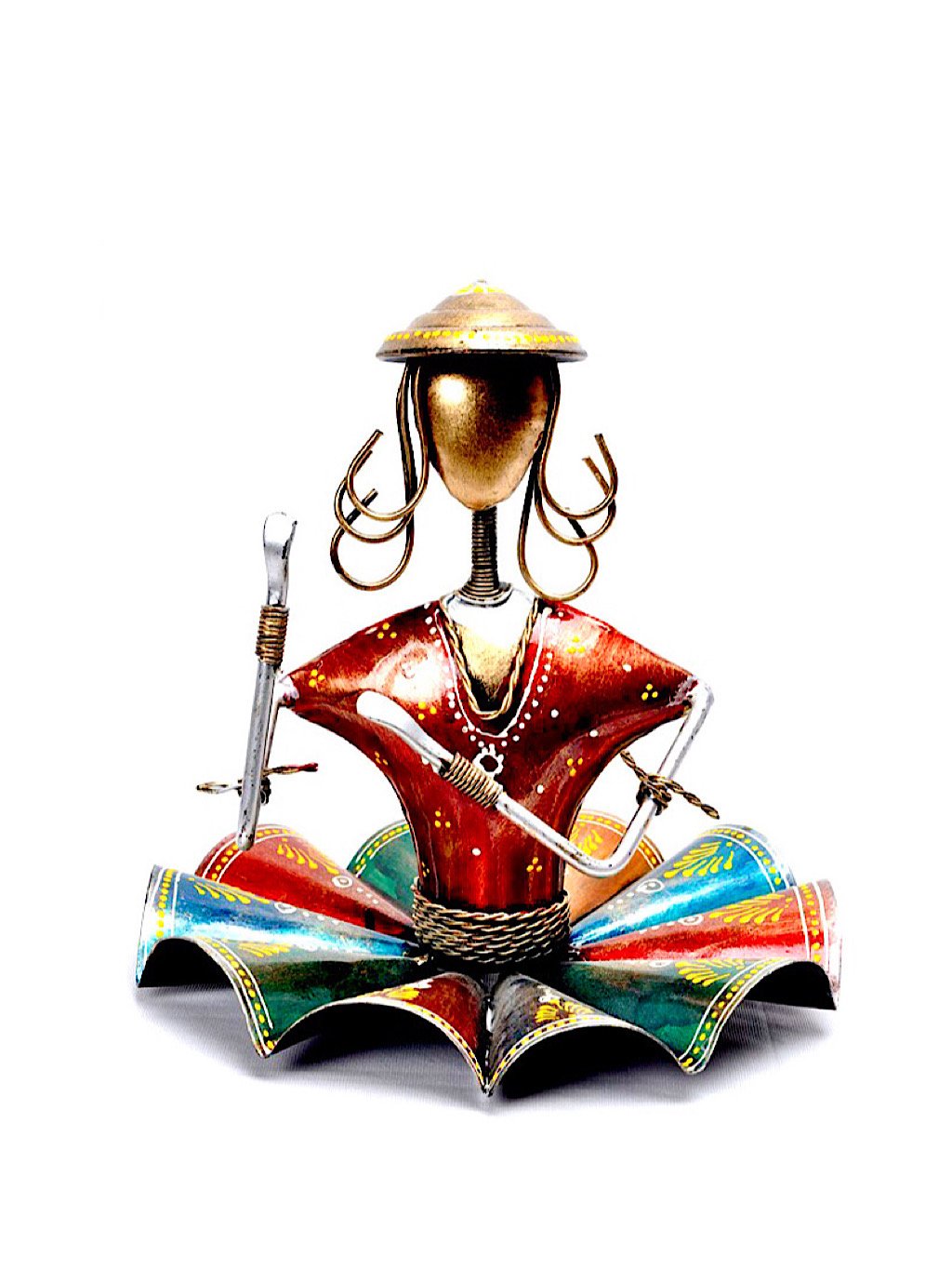 Kalbeliya Metal Decor Lady Sitting Performing Cultural Dance Tamrapatra - Tanariri Hastakala