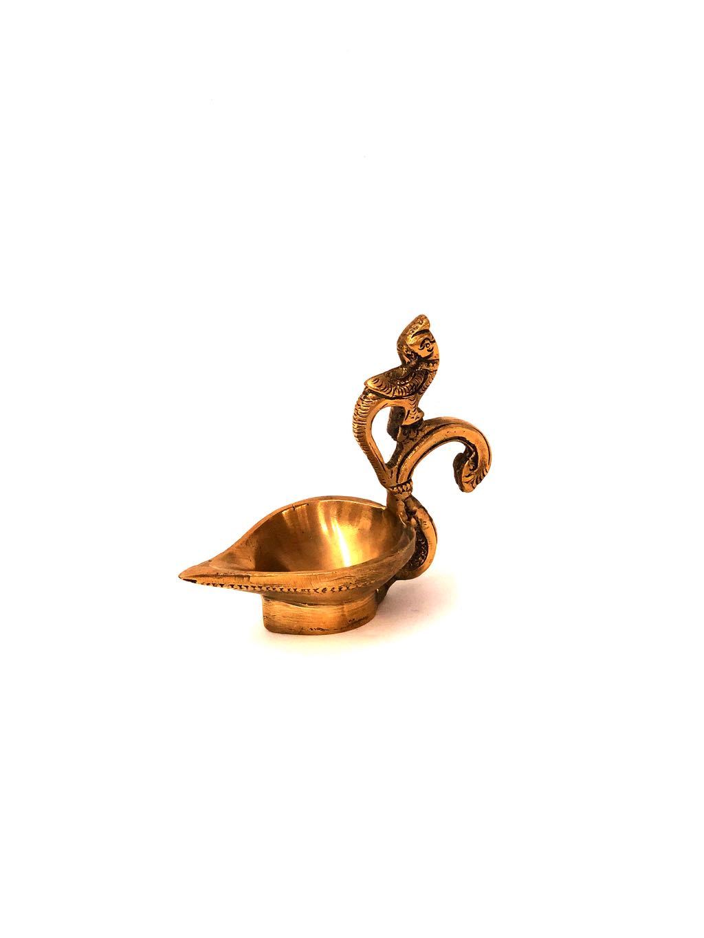 Designer Brass Diya Unique Handicraft For Prayer & Temple Tamrapatra - Tamrapatra