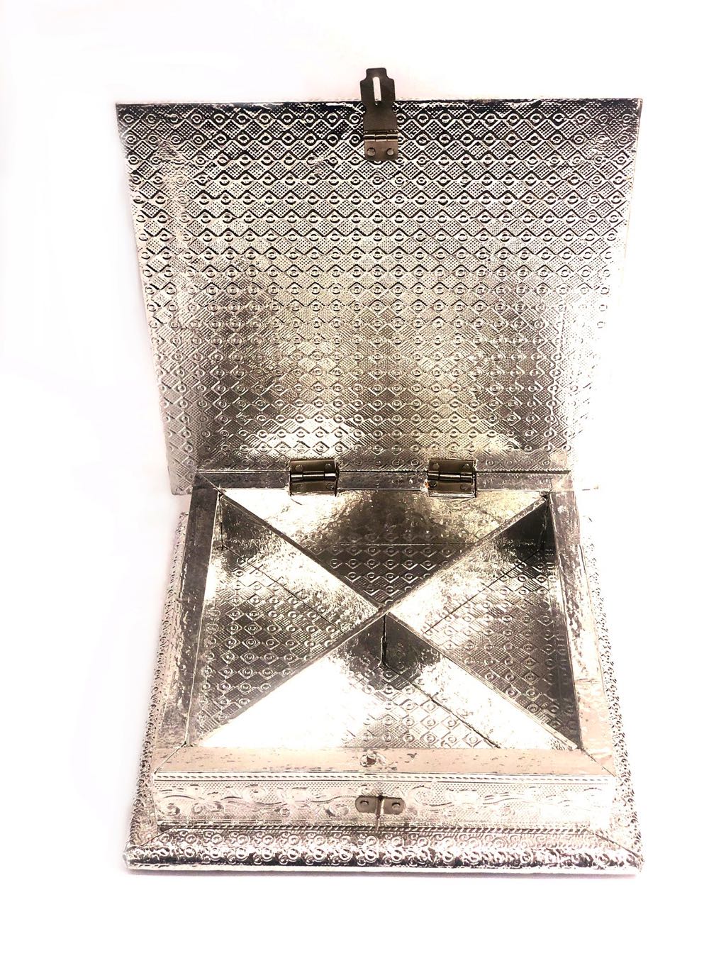 Religious Dry Fruit Box For Gifting & Home Utilities Handcrafted Tamrapatra