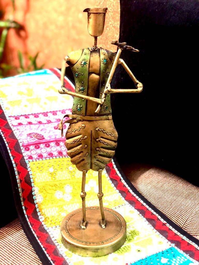 Farmer Man With Agricultural Tools Metal Classic Tamrapatra - Tamrapatra