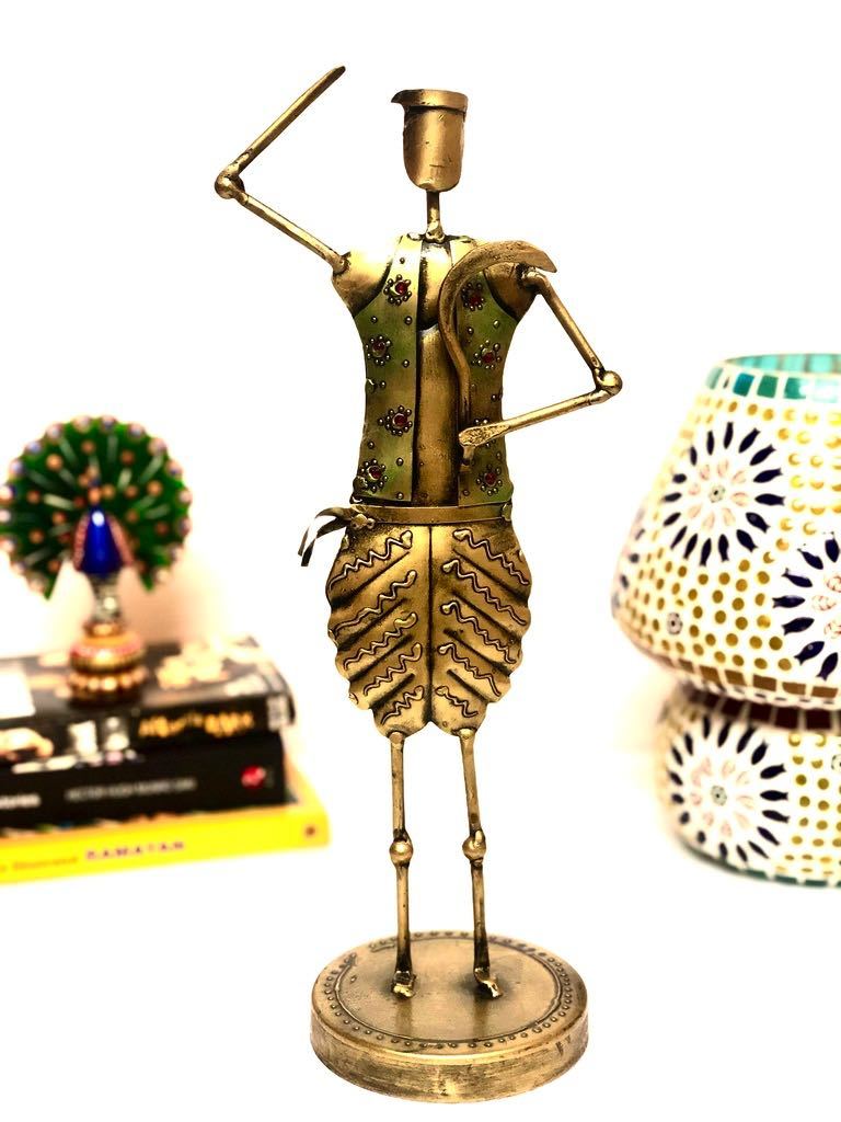 Farmer Man With Agricultural Tools Metal Classic Tamrapatra - Tamrapatra