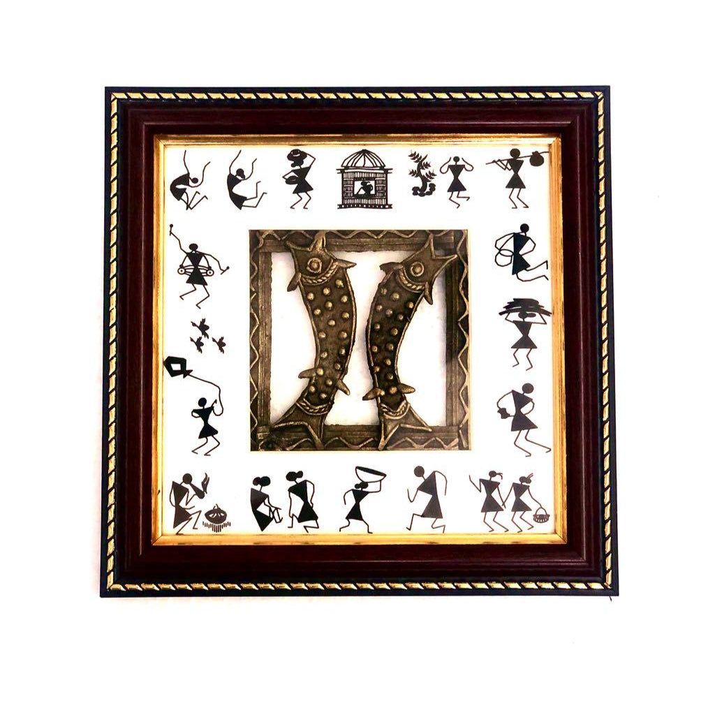 Dhokra Figures Enclosed In Warli Art Frame Hanging Tamrapatra - Tamrapatra