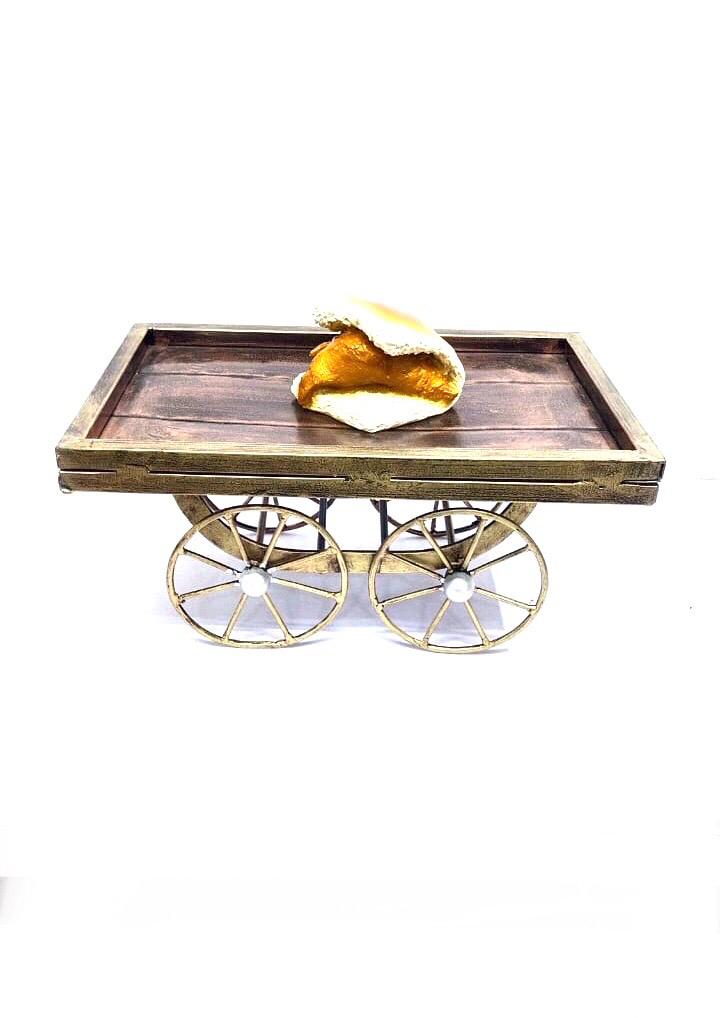 Realistic Food Kitchen Restaurant Display Burger Vadapav Samosa Tea Tamrapatra