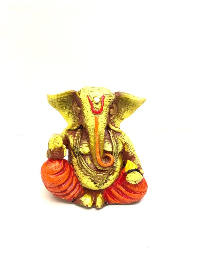 Outstanding Artwork On Ganesha Idols With Limited Edition Design Tamrapatra