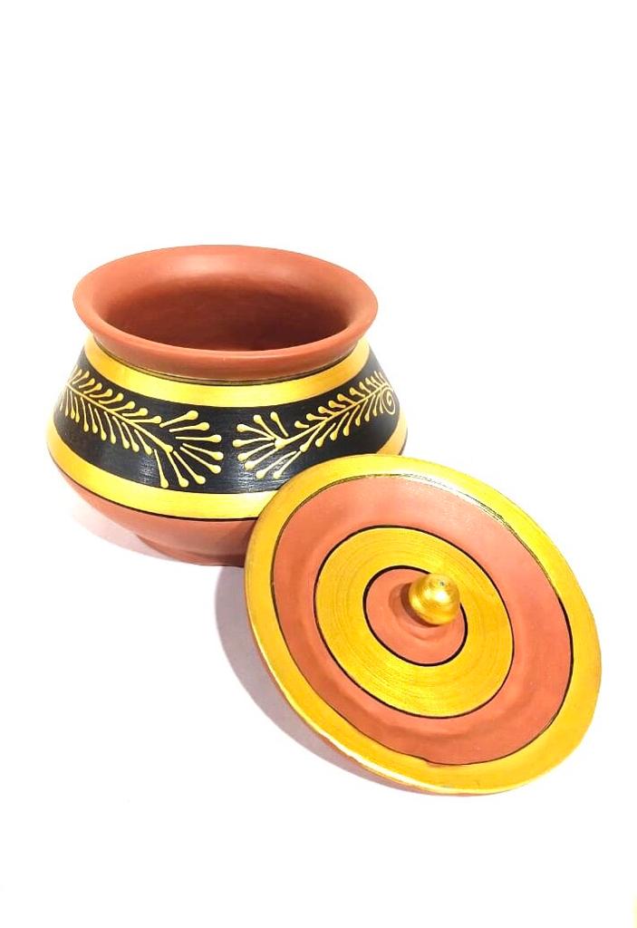 Round Handi Painting Various Size Exclusive Variety Earthenware Pots Tamrapatra