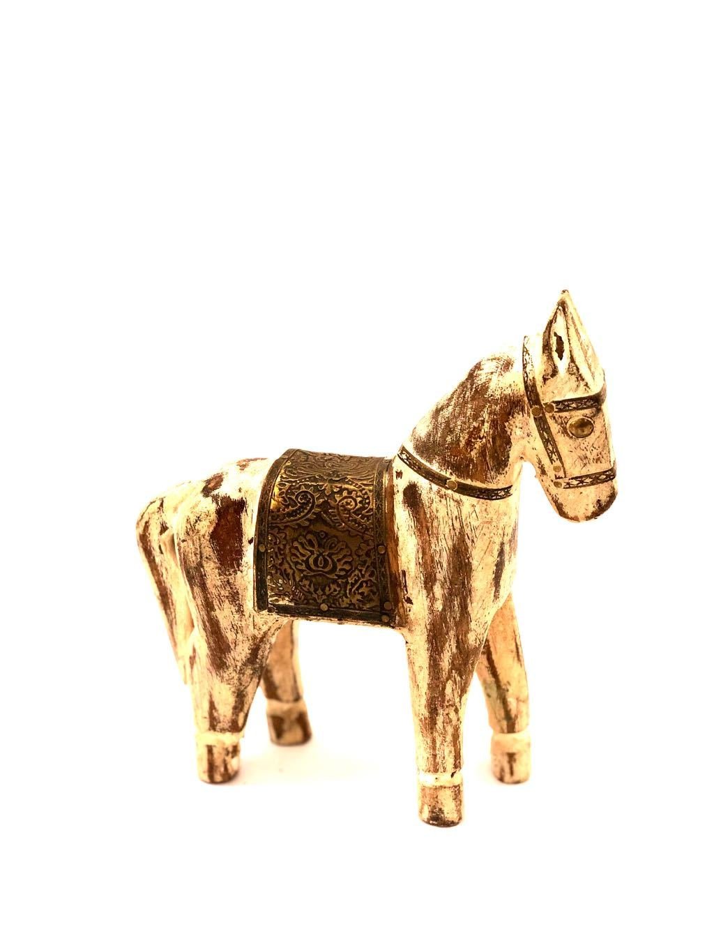 Horse Carved Out Of Premium Wood Excellent Decor Artefact Tamrapatra - Tanariri Hastakala