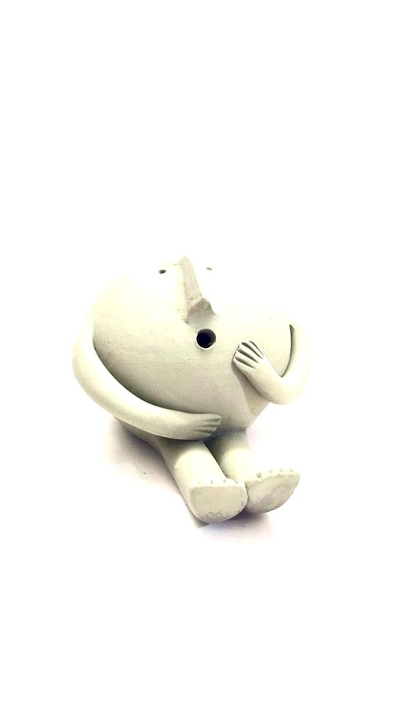 Face Adorable Sweet Little Guys Handcrafted From Terracotta From Tamrapatra