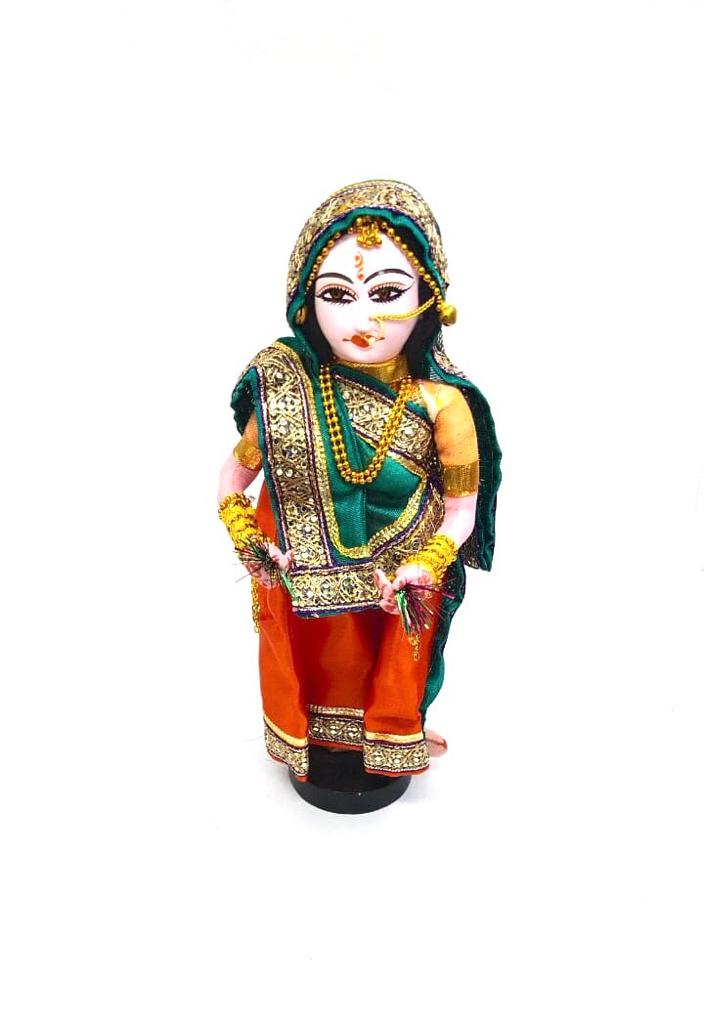 Indian Traditional Dolls Handcrafted With Beautiful Designs Available Tamrapatra