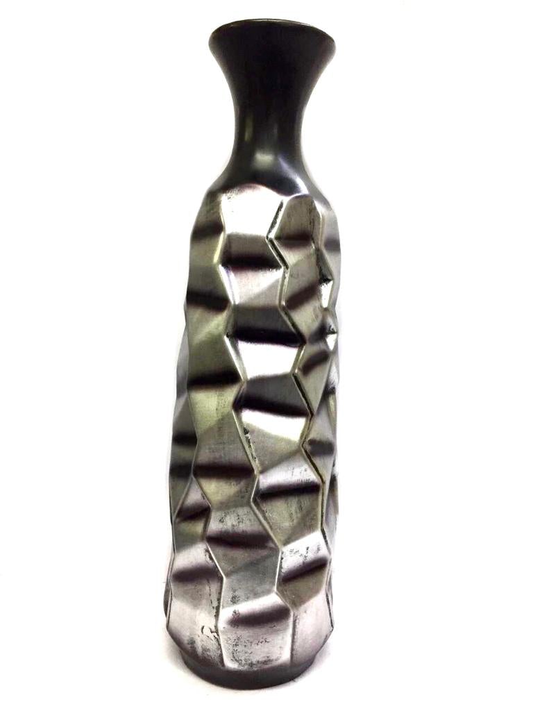 Modern Style Vase Premium Black & Silver Shades Sticks Arrangement Tamrapatra