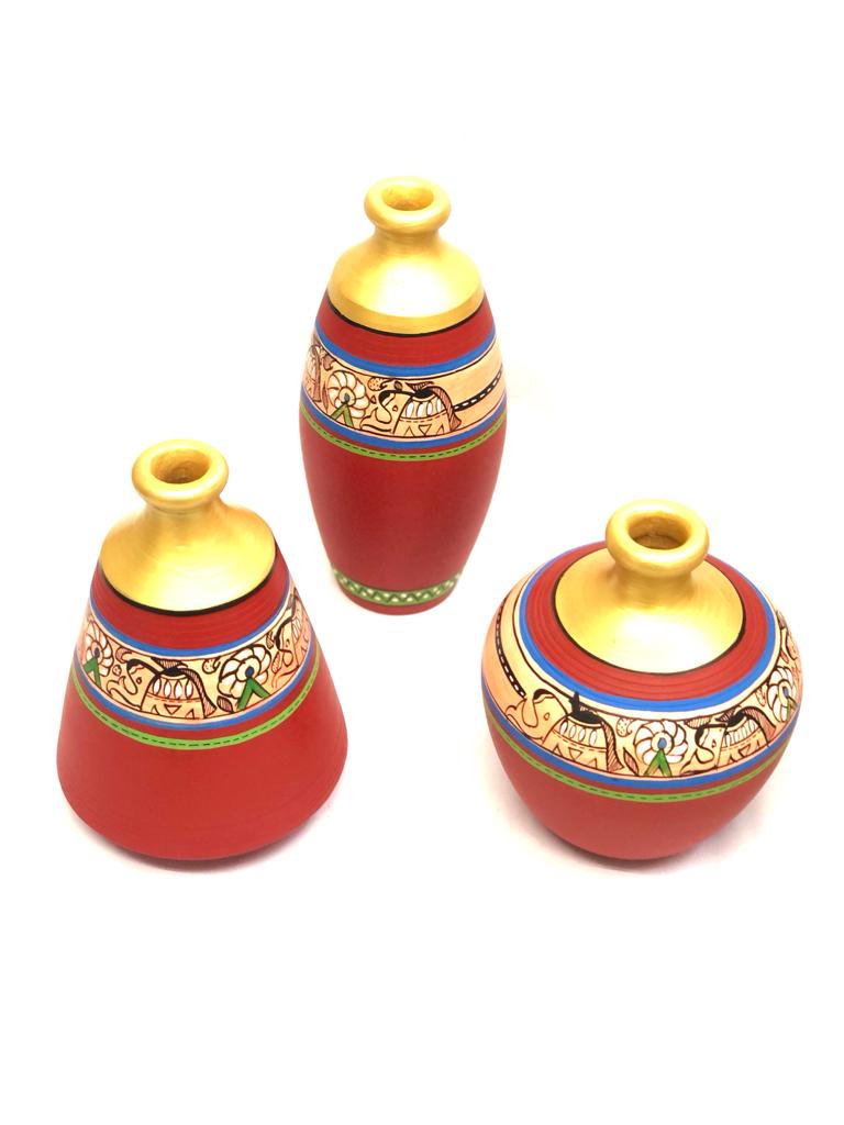 Shades Of Red Exotic Pottery Madhu Bani Pots In Set Of 3 New By Tamrapatra